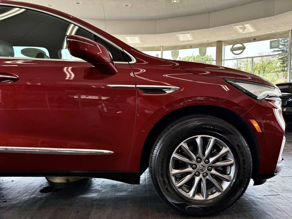 2024 Buick Enclave - Image 10 of 21