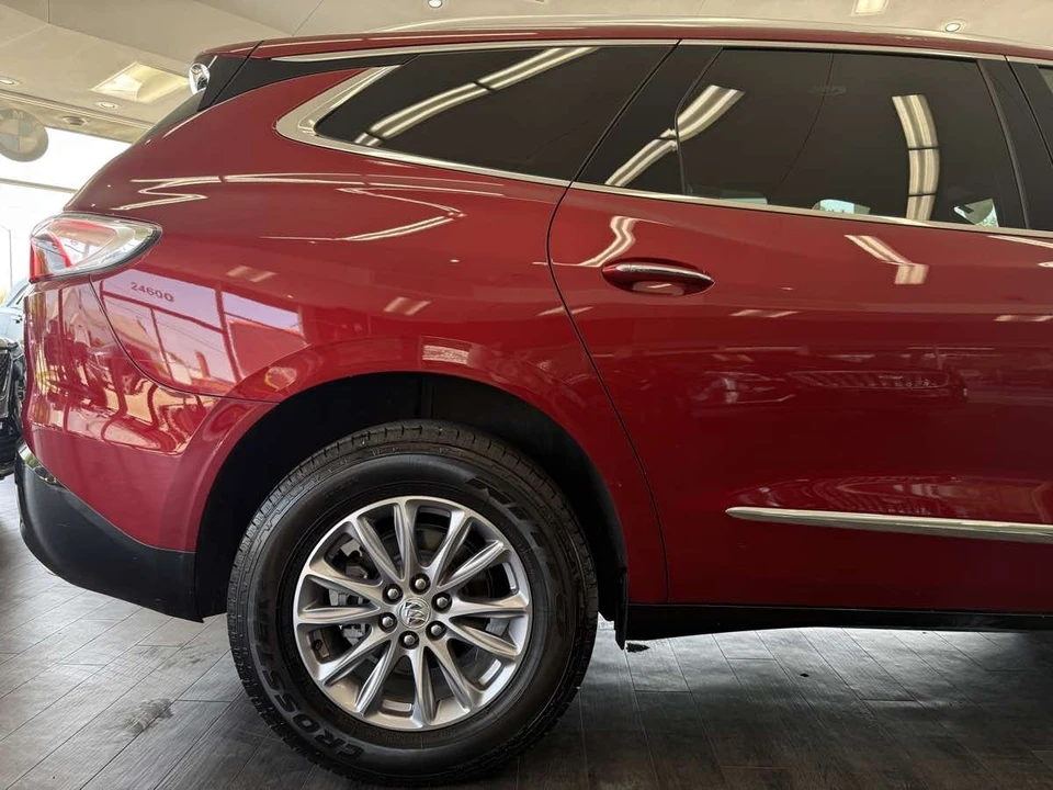 2024 Buick Enclave - Image 10 of 21