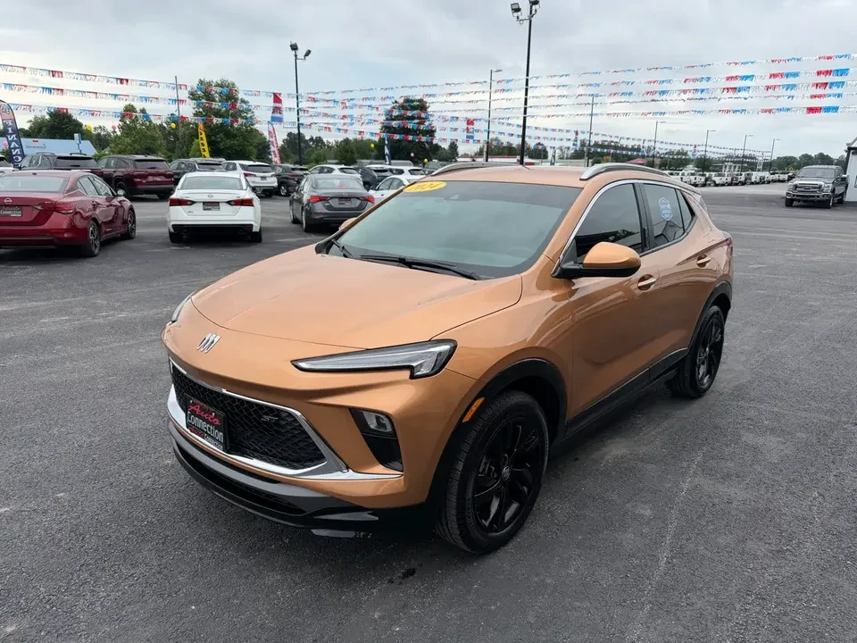 2024 Buick Encore GX - Image 9 of 17