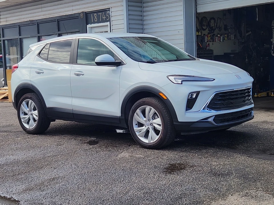 2024 Buick Encore GX - Image 3 of 21