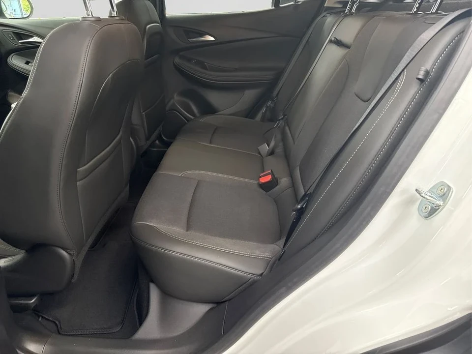 2024 Buick Encore GX - Image 10 of 12