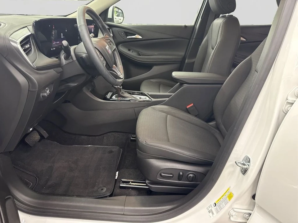 2024 Buick Encore GX - Image 9 of 12