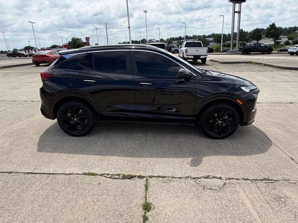 2024 Buick Encore GX - Image 2 of 11