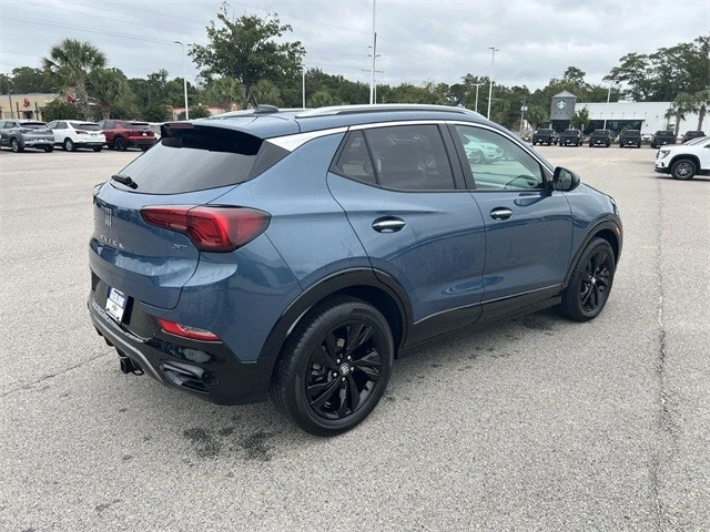 2024 Buick Encore GX - Image 8 of 12