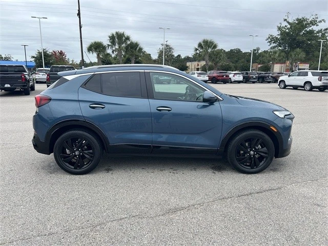 2024 Buick Encore GX - Image 9 of 12