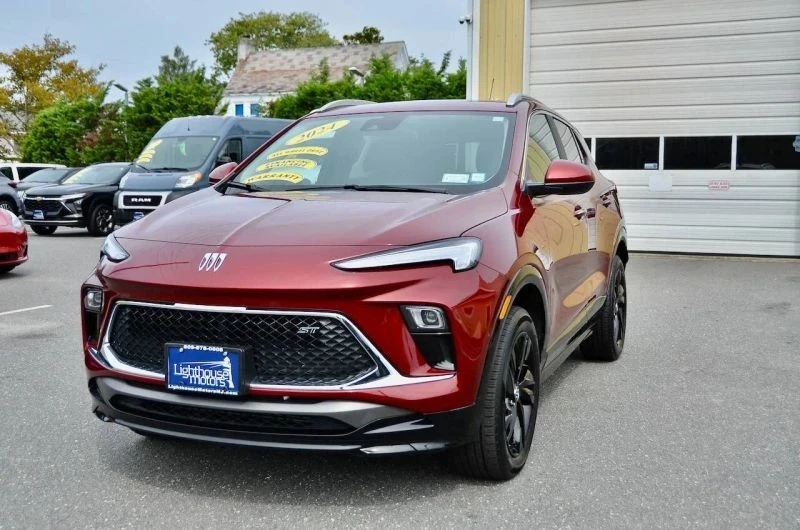 2024 Buick Encore GX - Image 5 of 12