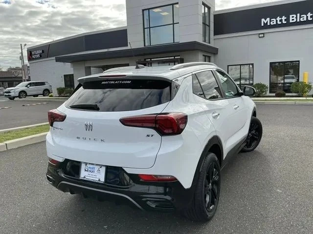 2024 Buick Encore GX - Image 5 of 12