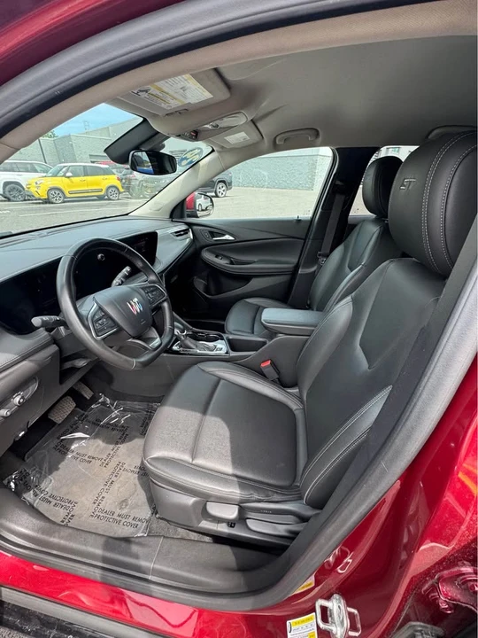 2024 Buick Encore GX - Image 8 of 10