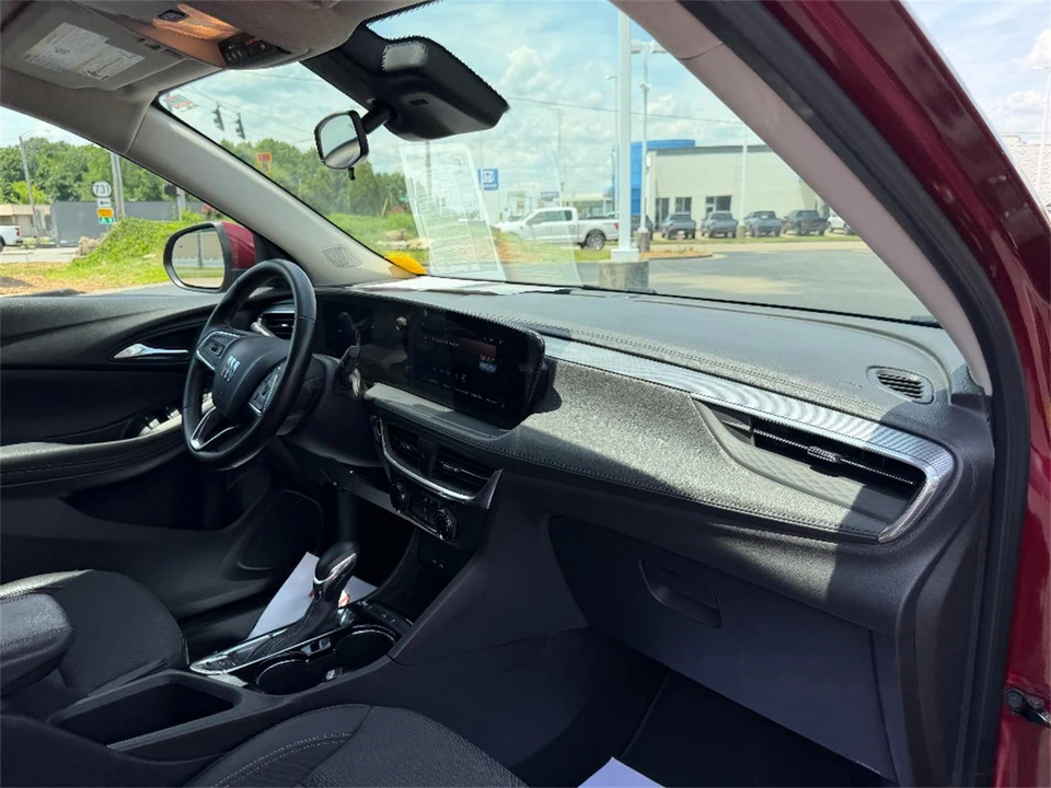 2024 Buick Encore - Image 13 of 31