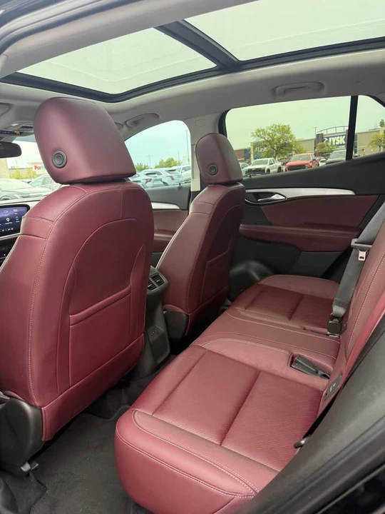 2024 Buick Envision - Image 12 of 16
