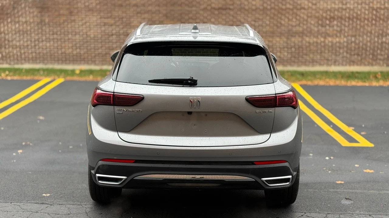 2024 Buick Envision - Image 6 of 21