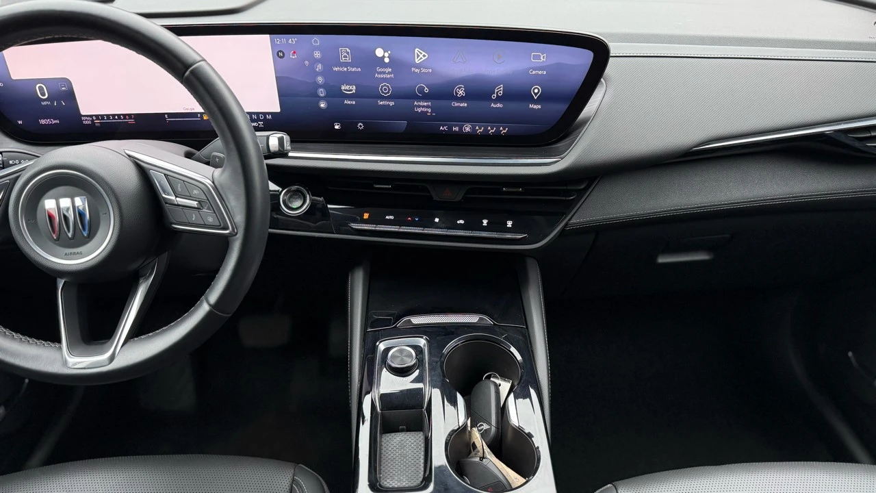 2024 Buick Envision - Image 17 of 21