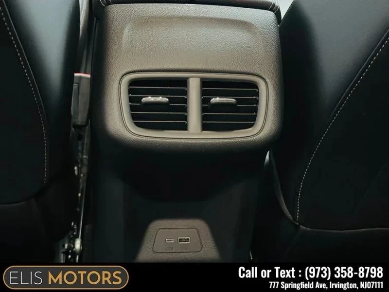 2024 Buick Envision - Image 10 of 12