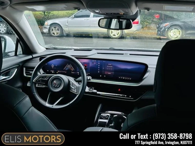 2024 Buick Envision - Image 8 of 12