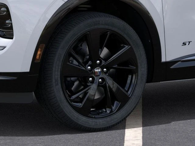 2024 Buick Envision - Image 9 of 21