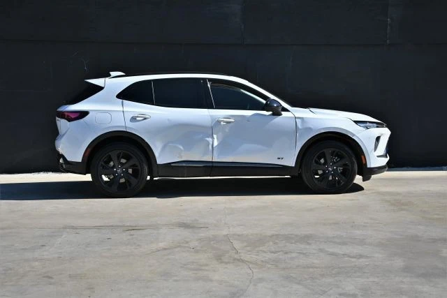 2024 Buick Envision - Image 6 of 21