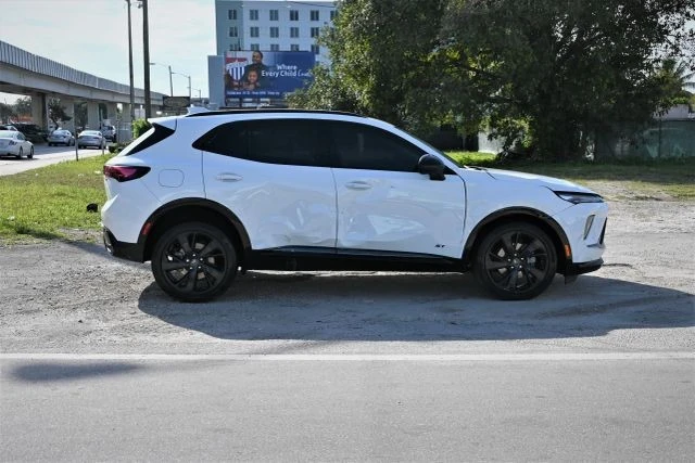 2024 Buick Envision - Image 6 of 18