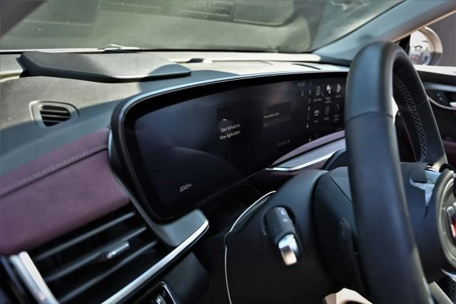 2024 Buick Envision - Image 13 of 21