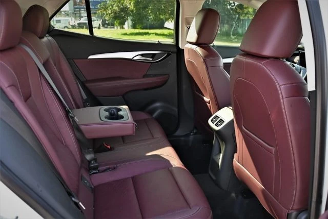 2024 Buick Envision - Image 15 of 18