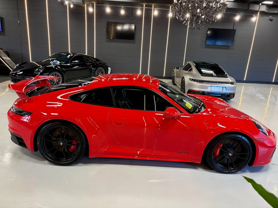 2024 Porsche 992 Carrera - Image 2 of 6