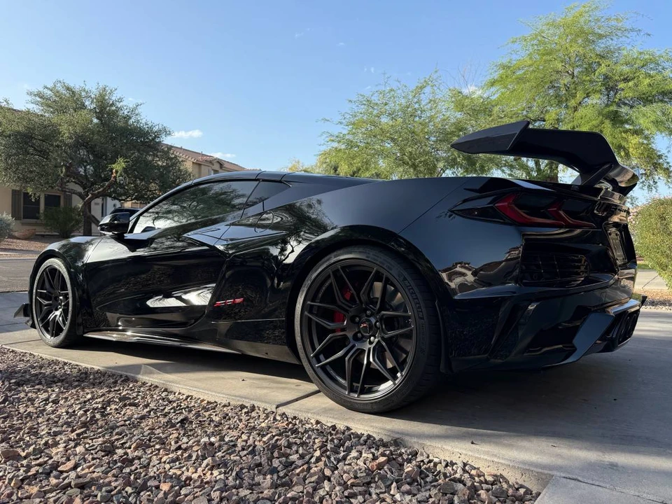 2024 Chevrolet Corvette C8 Z06 - Image 4 of 11