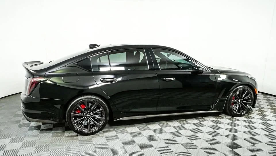 2024 Cadillac CT5-V Blackwing - Image 2 of 11