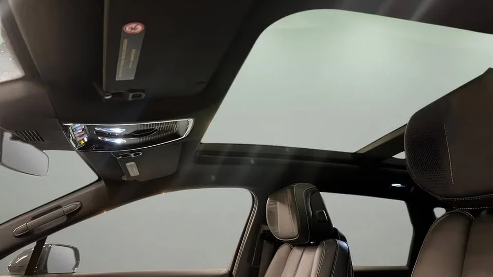 2024 Cadillac Lyriq - Image 5 of 5