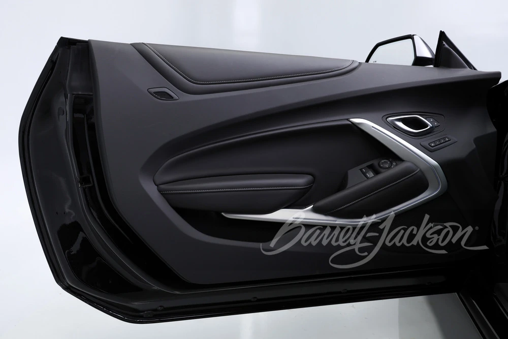 2024 Chevrolet Camaro 6th Gen - Image 18 of 31
