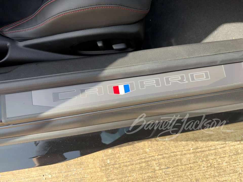 2024 Chevrolet Camaro ZL1 6th Gen - Image 11 of 30