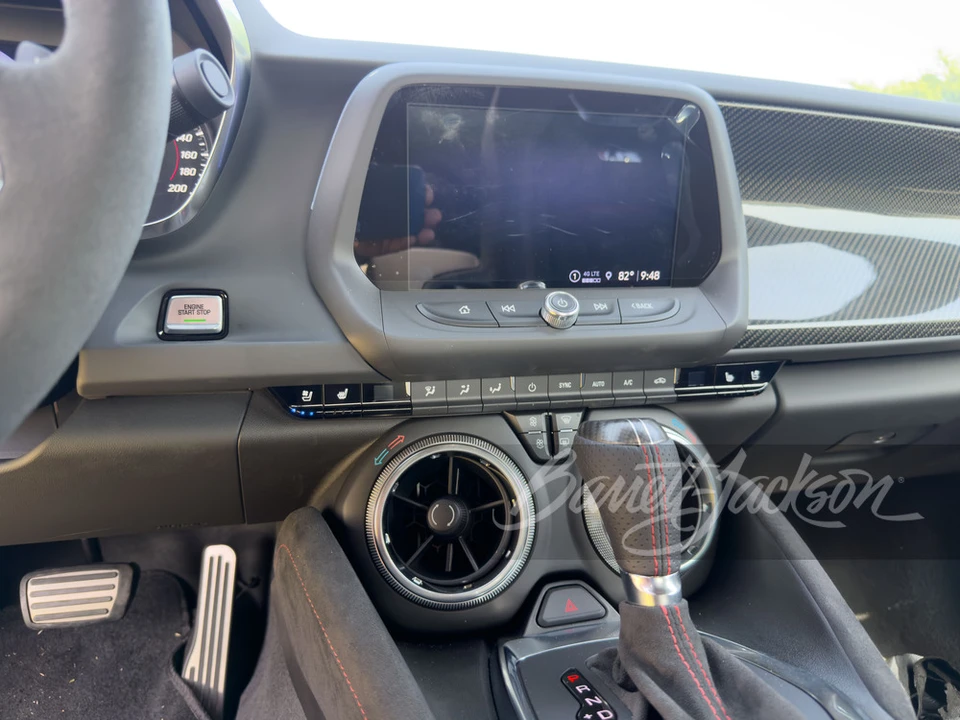 2024 Chevrolet Camaro ZL1 6th Gen - Image 17 of 30