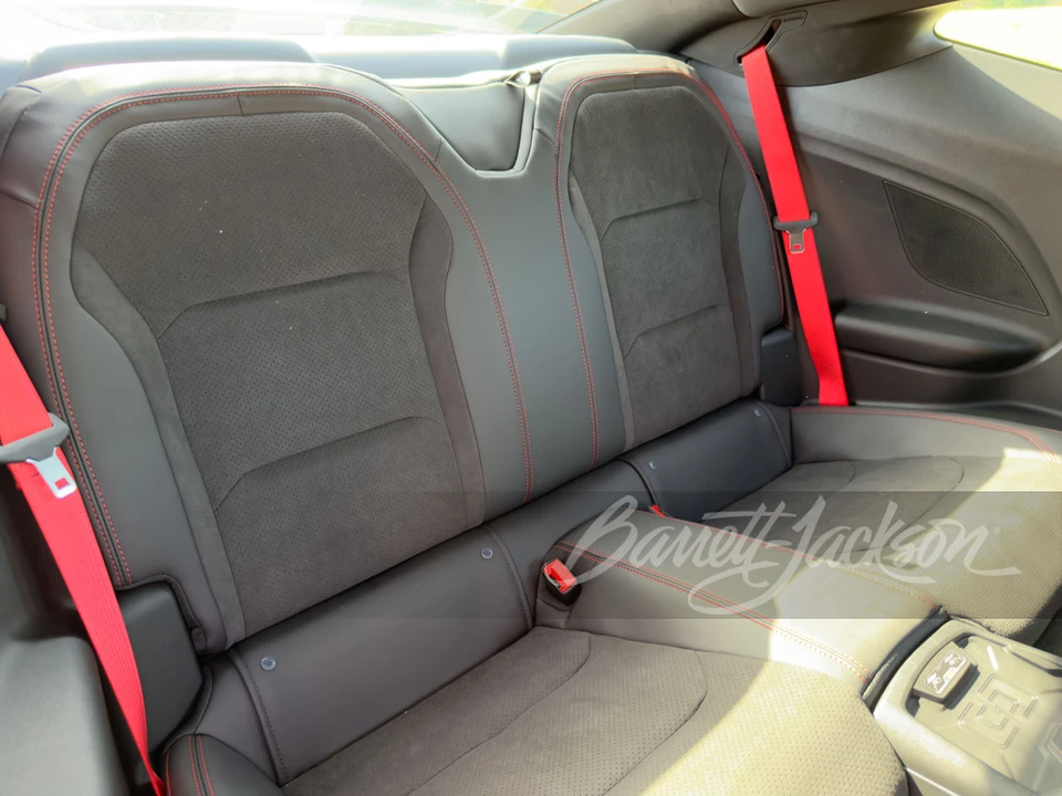 2024 Chevrolet Camaro ZL1 6th Gen - Image 18 of 30