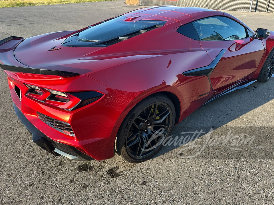 2024 Chevrolet Corvette C8 Z06 - Image 8 of 17