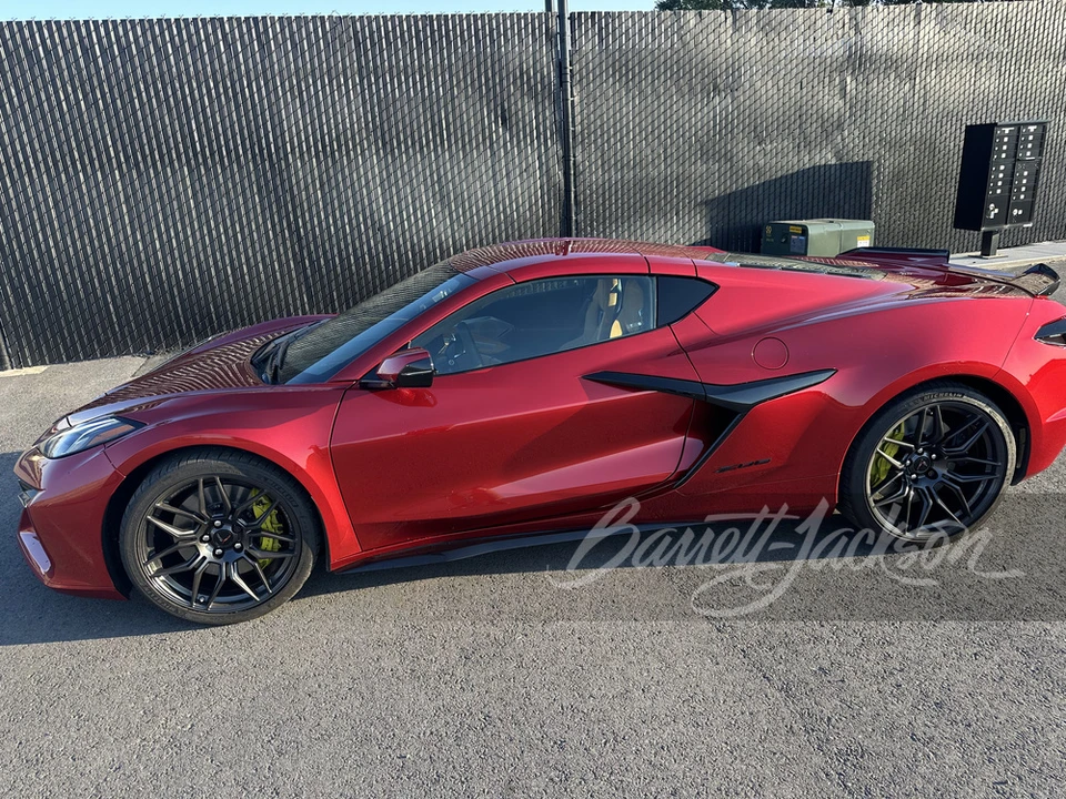 2024 Chevrolet Corvette C8 Z06 - Image 5 of 17