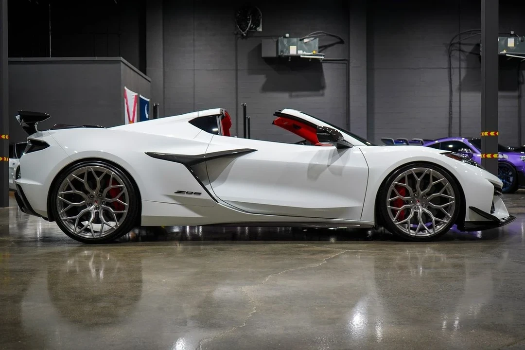 2024 Chevrolet Corvette C8 Z06 - Image 6 of 21