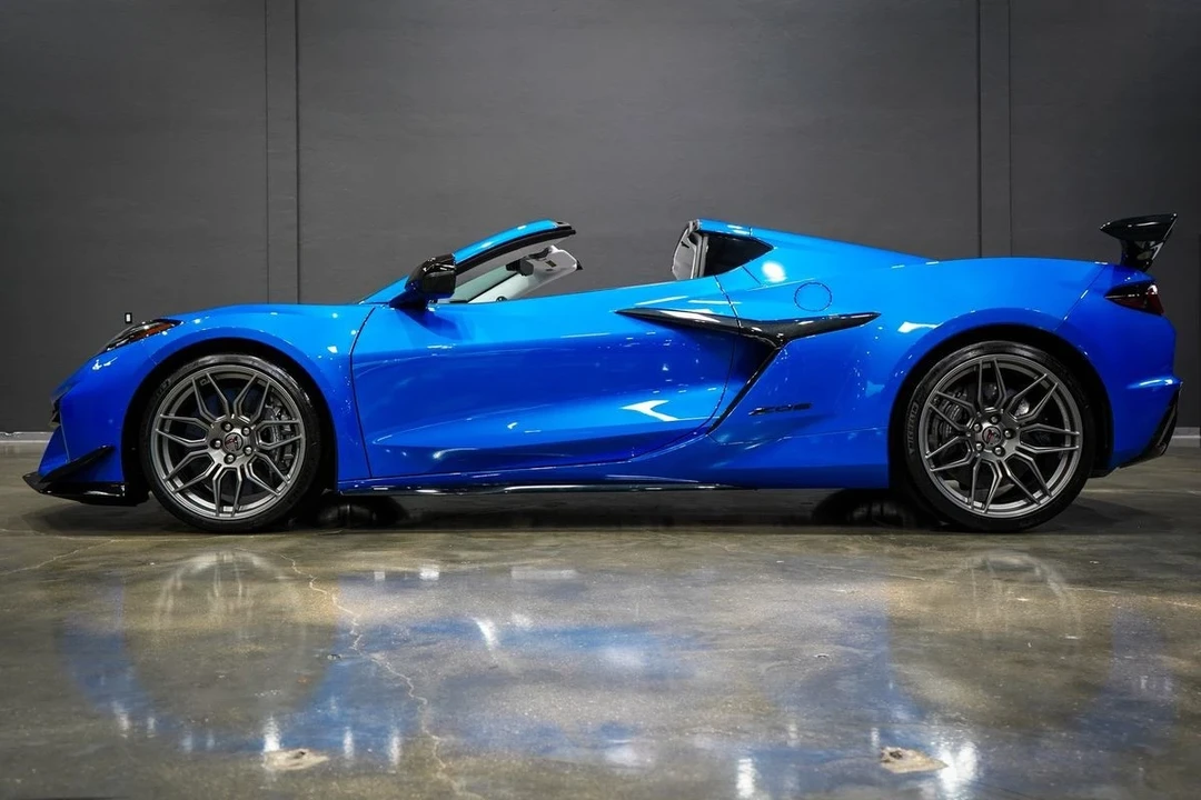 2024 Chevrolet Corvette C8 Z06 - Image 2 of 21