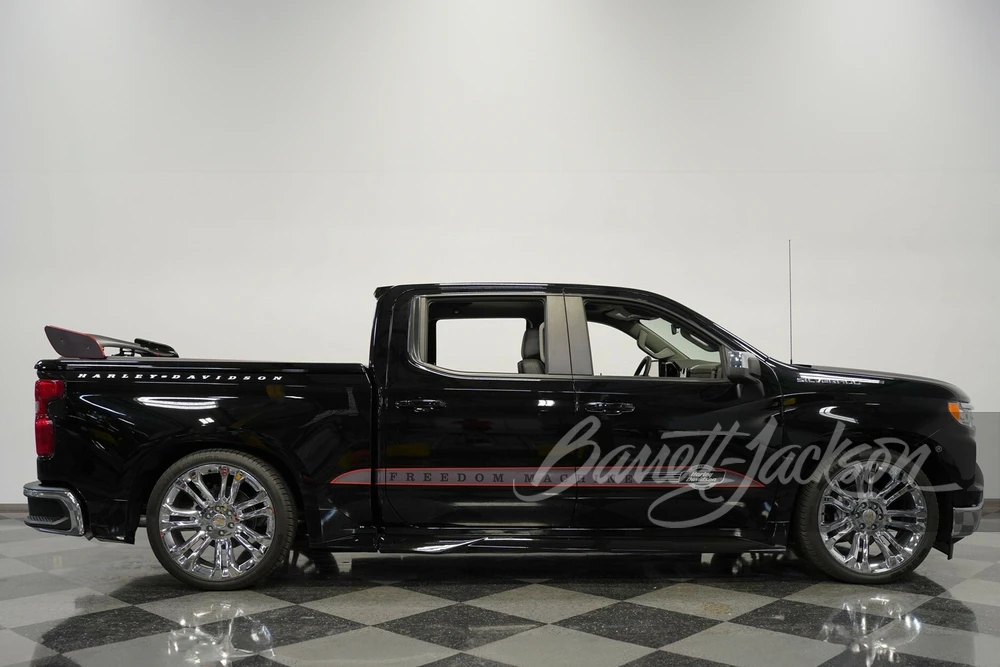 2024 Chevrolet Silverado 4th Gen - Image 10 of 22
