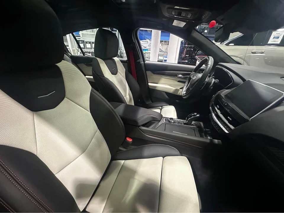 2024 Cadillac CT5-V - Image 4 of 9