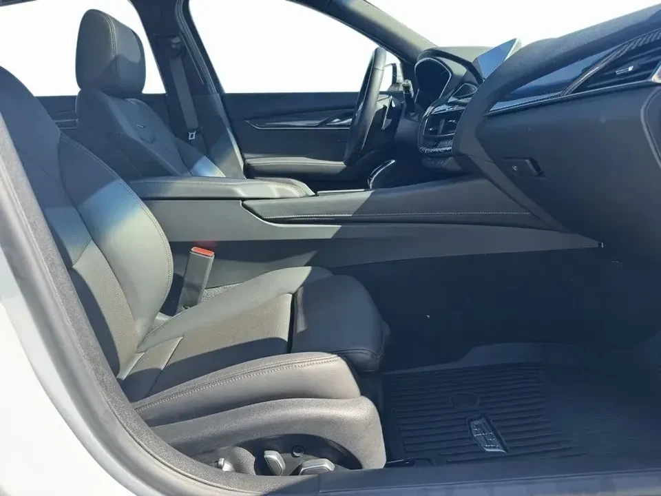 2024 Cadillac CT5 - Image 11 of 15