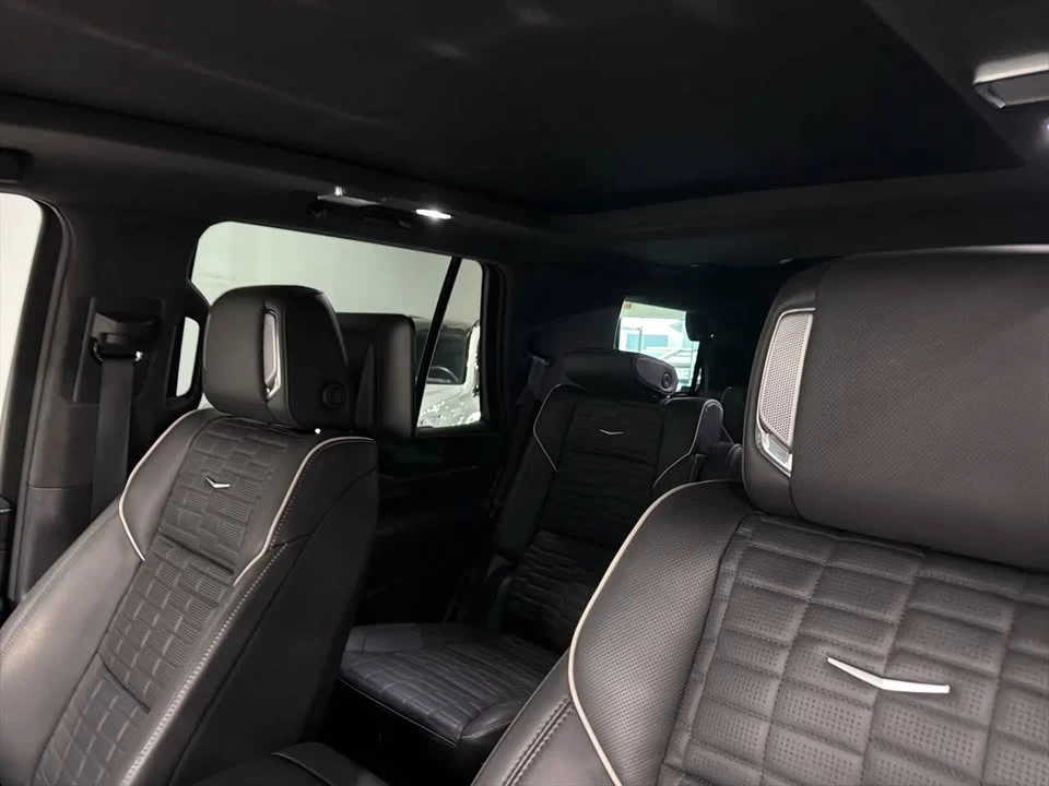 2024 Cadillac Escalade 5th Gen - Image 8 of 10