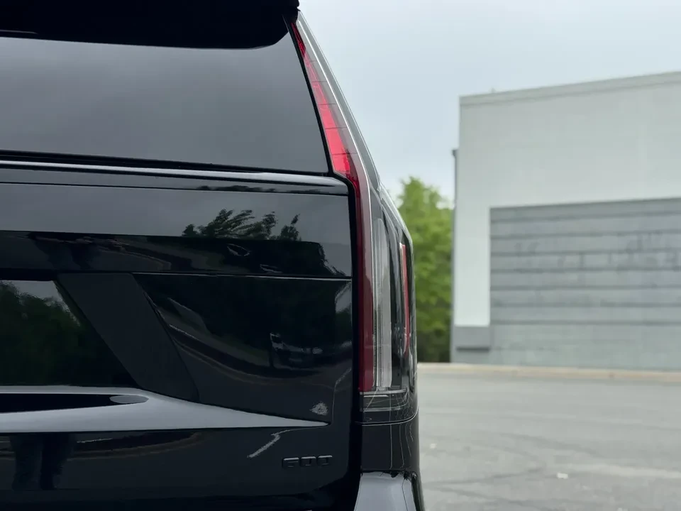 2024 Cadillac Escalade 5th Gen - Image 4 of 11