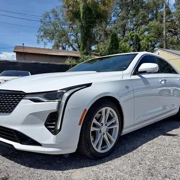 2024 Cadillac CT4 Luxury
