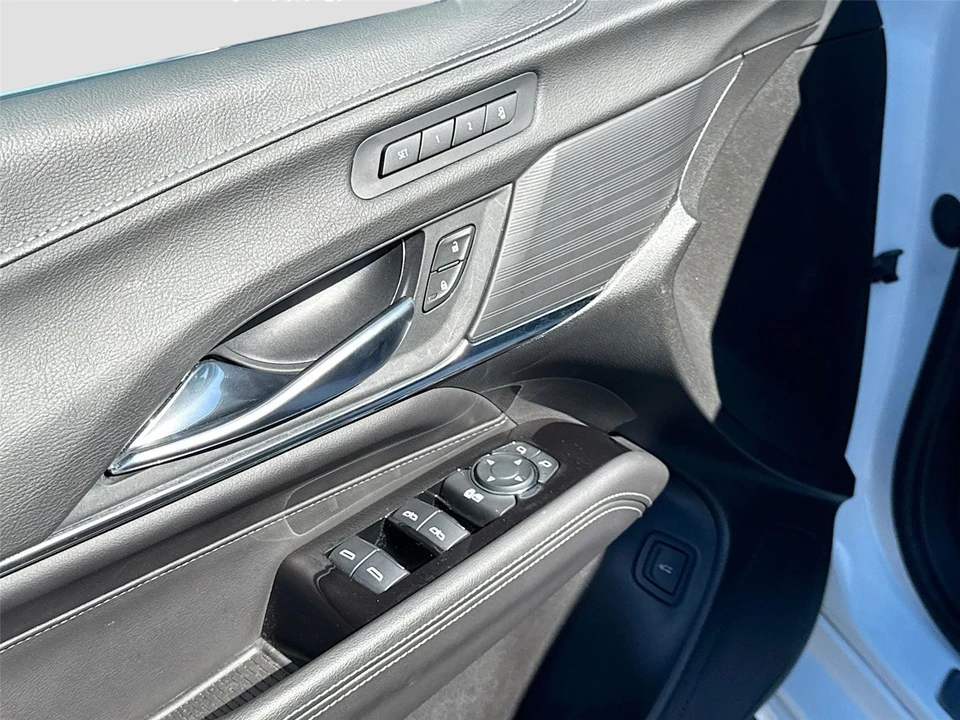 2024 Cadillac CT4 - Image 16 of 21