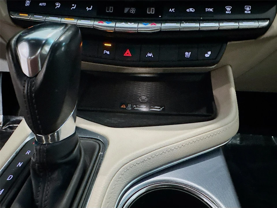 2024 Cadillac CT4 - Image 16 of 21