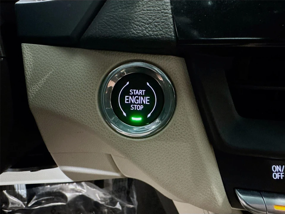 2024 Cadillac CT4 - Image 13 of 21
