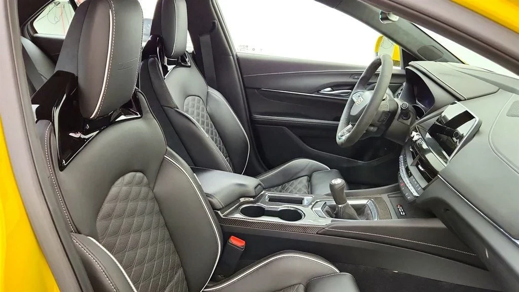 2024 Cadillac CT4-V Blackwing - Image 25 of 28