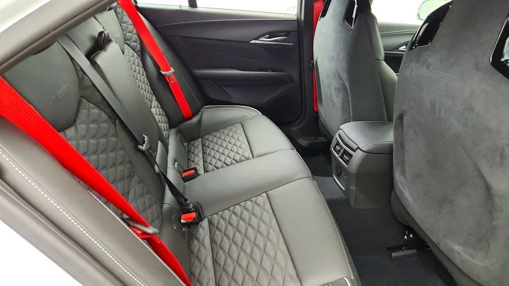 2024 Cadillac CT4-V Blackwing - Image 24 of 28
