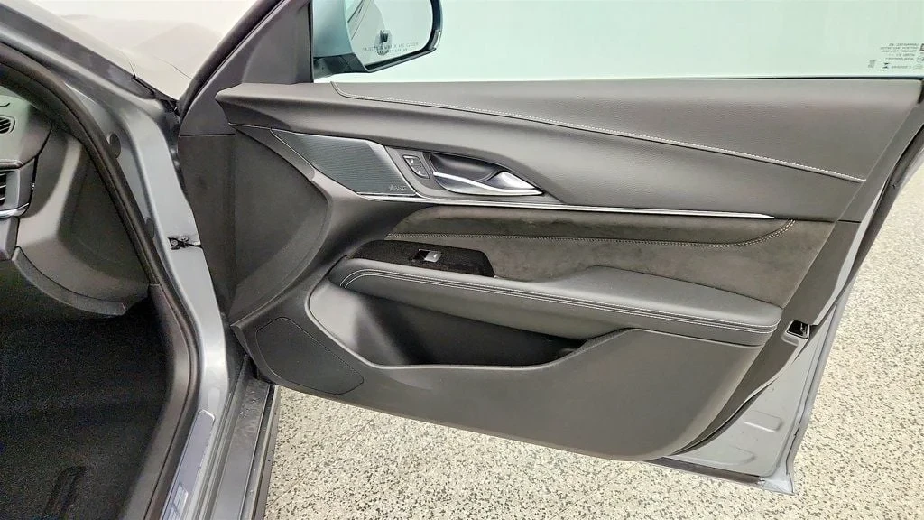 2024 Cadillac CT4-V Blackwing - Image 24 of 26