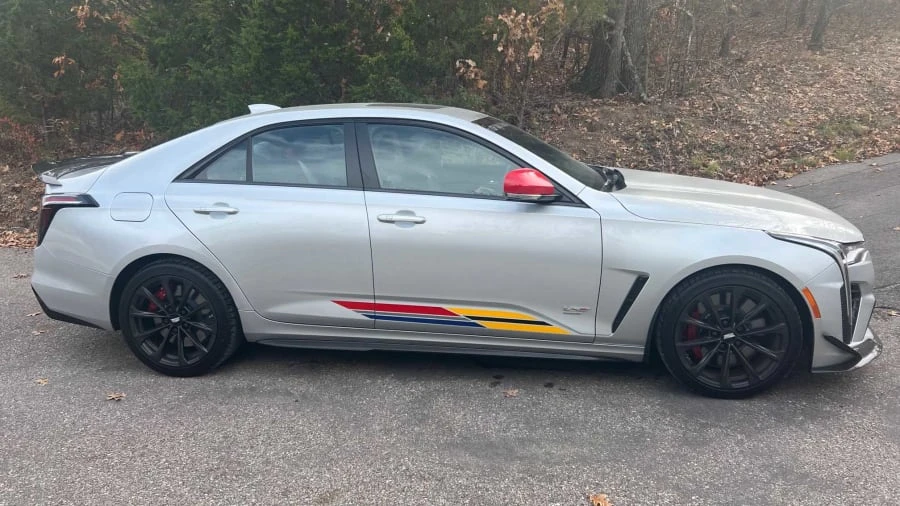 2024 Cadillac CT4-V Blackwing - Image 2 of 5