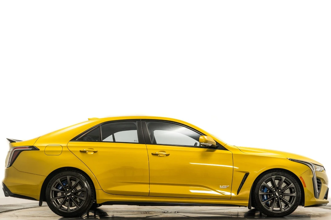 2024 Cadillac CT4-V Blackwing - Image 2 of 12