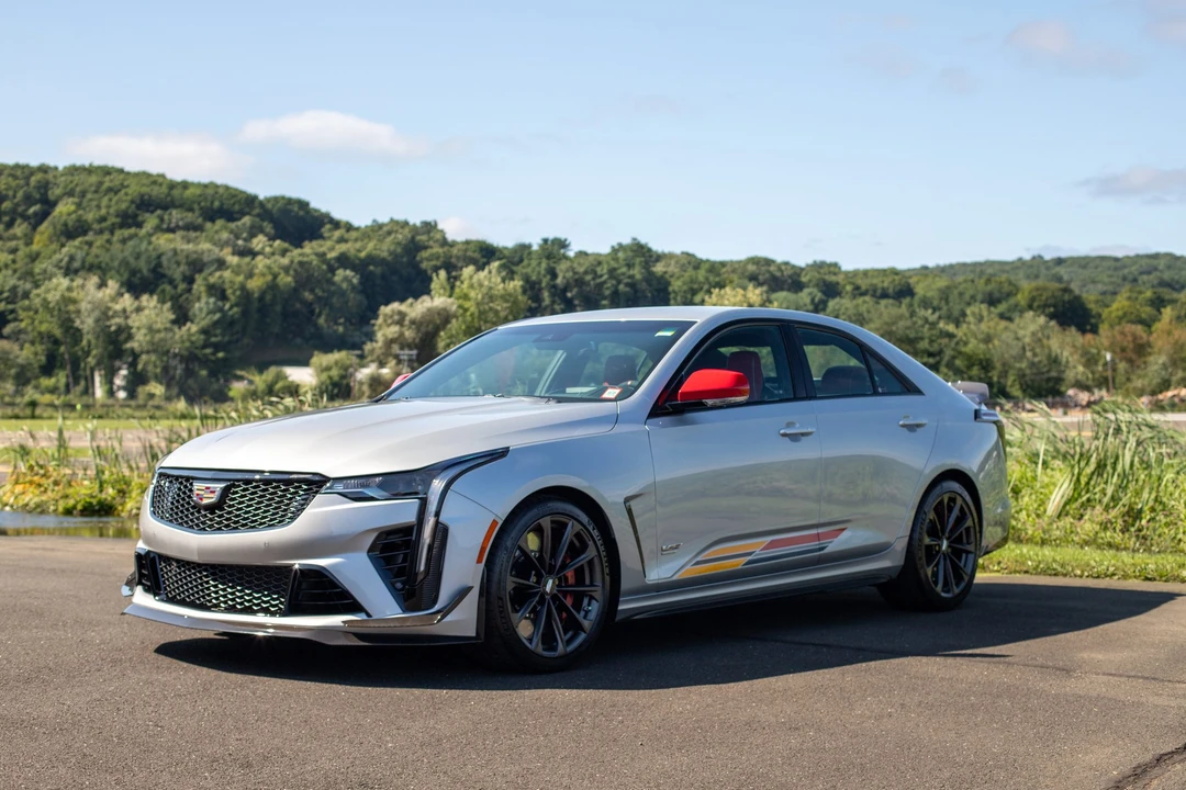 2024 Cadillac CT4-V Blackwing - Image 2 of 31